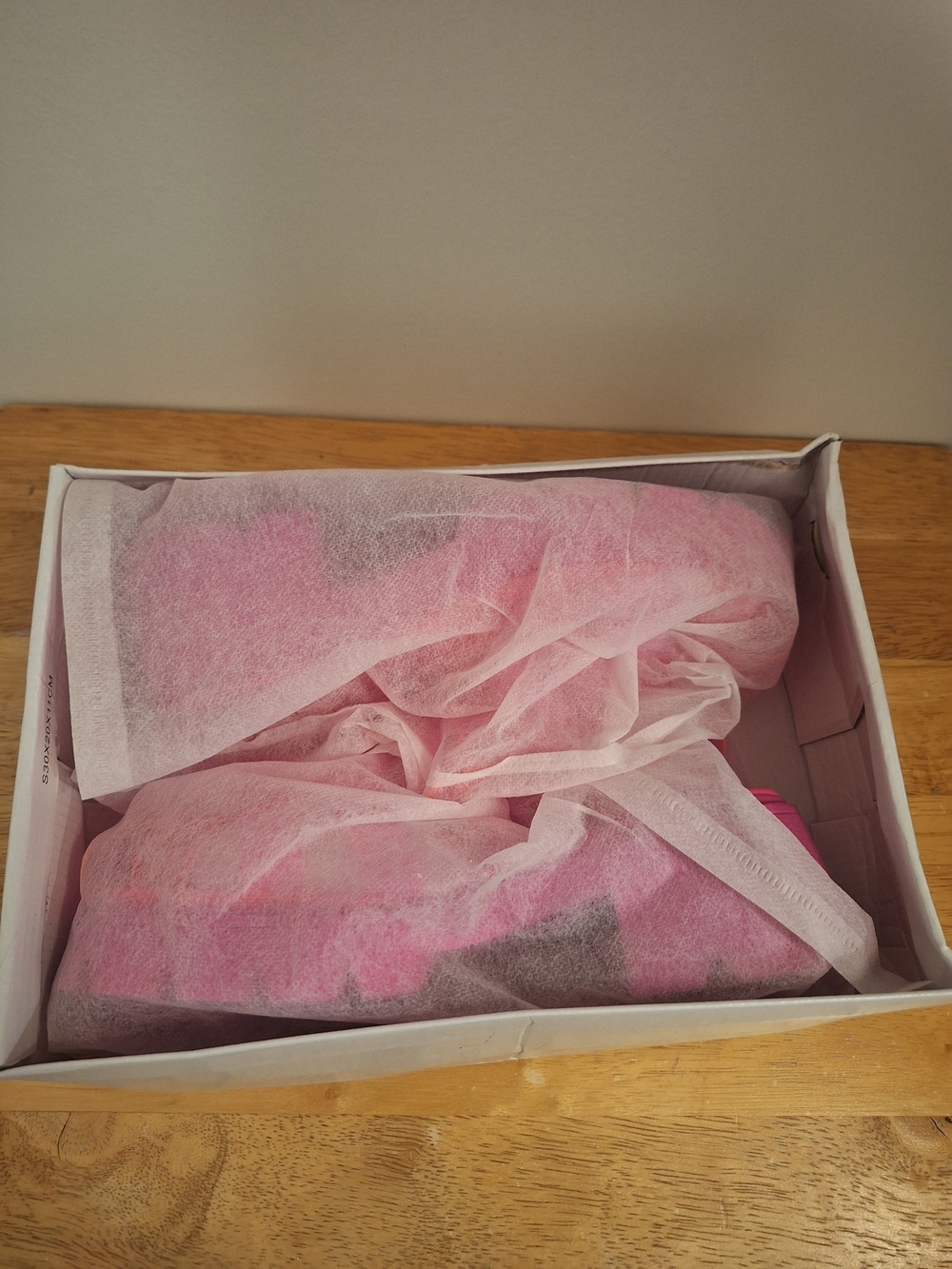 Women’s Hot Pink Jelly Platform Sandals - Picture 4 of 5